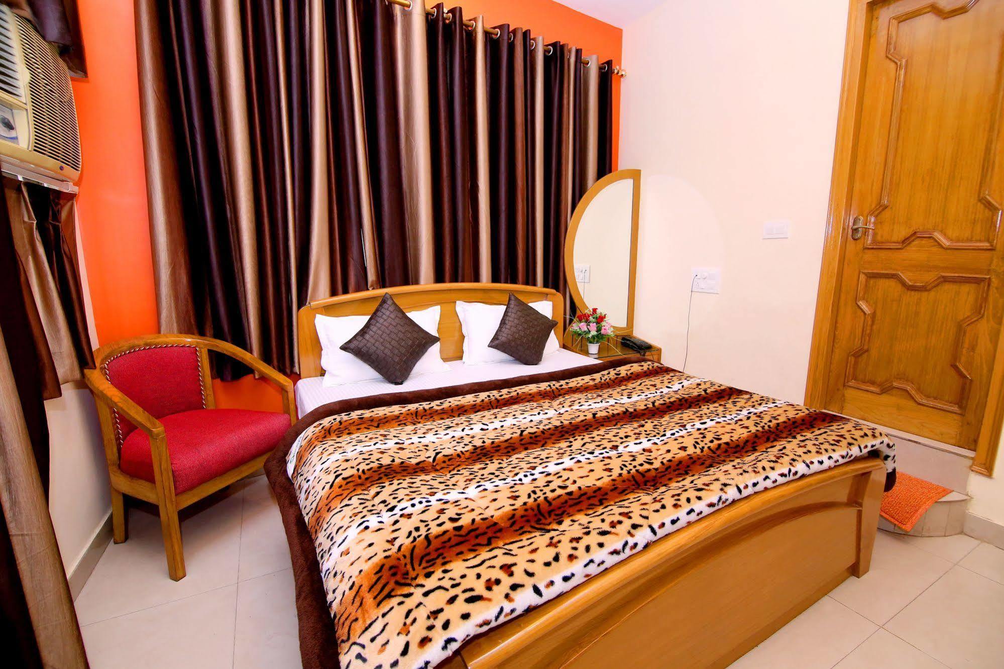 Hotel Sunshine Haridwār Exterior foto
